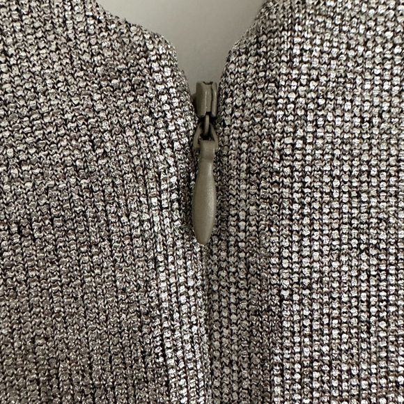 Ralph Lauren Silver Metallic Jersey Stretch Surplice Cold Shoulder Size 4P - Picture 6 of 10